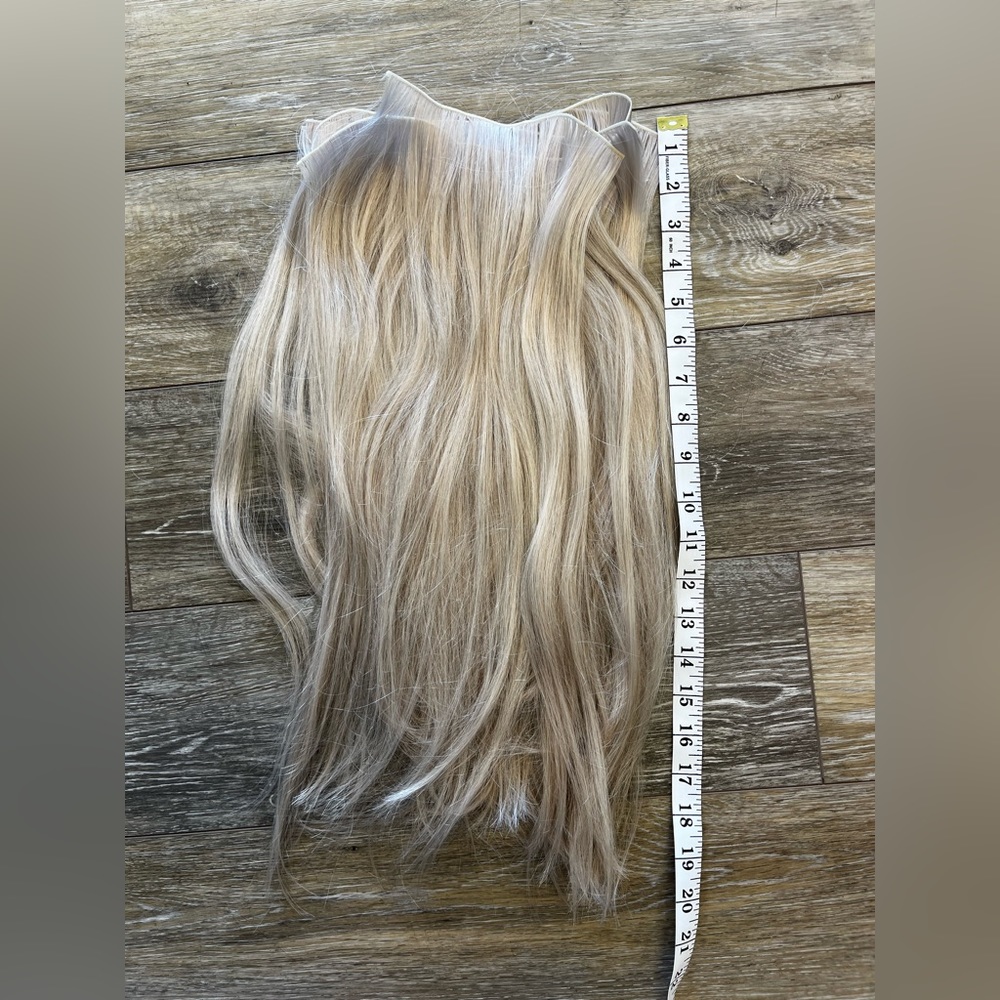 Covet and Mane 18 inch hair extensions